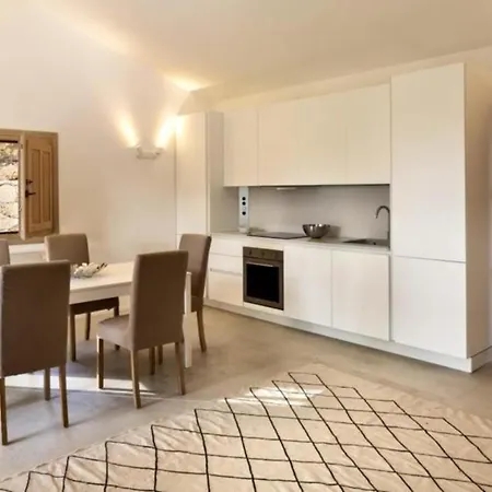 Villa Le Rocce *